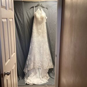 NWT size 8 Alfred Angelo White Lace Wedding Dress